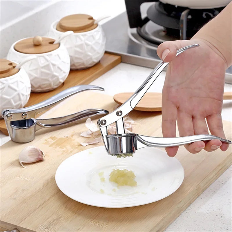 Stainless Steel Garlic Press β Heavy Duty Garlic Crusher Kitchen Tool