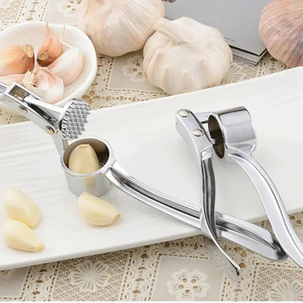 Stainless Steel Garlic Press – Heavy Duty Garlic Crusher Kitchen Tool